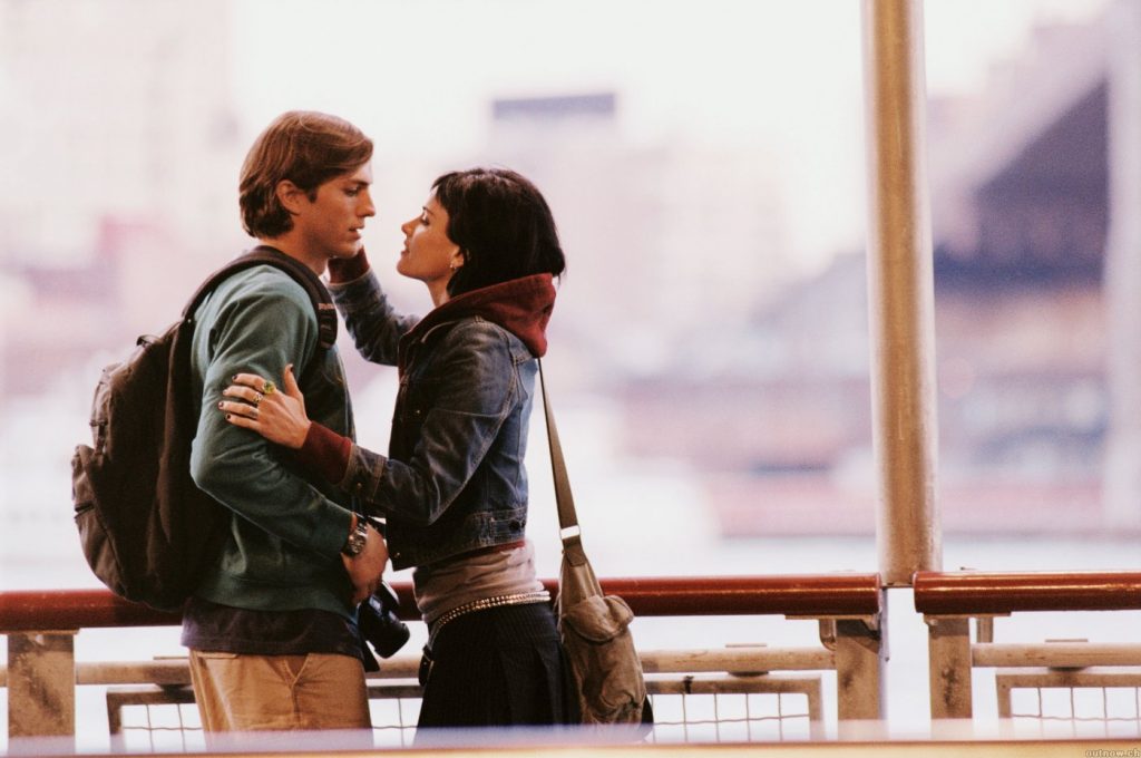 pensarcontemporaneo.com - Comédia romântica com Ashton Kutcher e Amanda Peet reaparece no Max e conquista o público